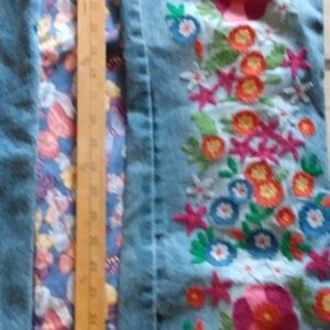 **Vintage 1990’S Lilly Pulitzer Embroidered Floral Jeans